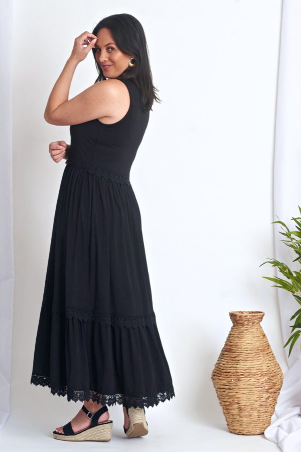 Evangeline Maxi Lace Dress - Black
